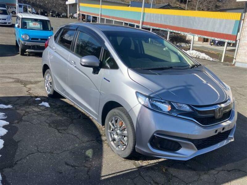 FIT HYBRID
