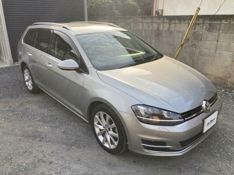 GOLF VARIANT