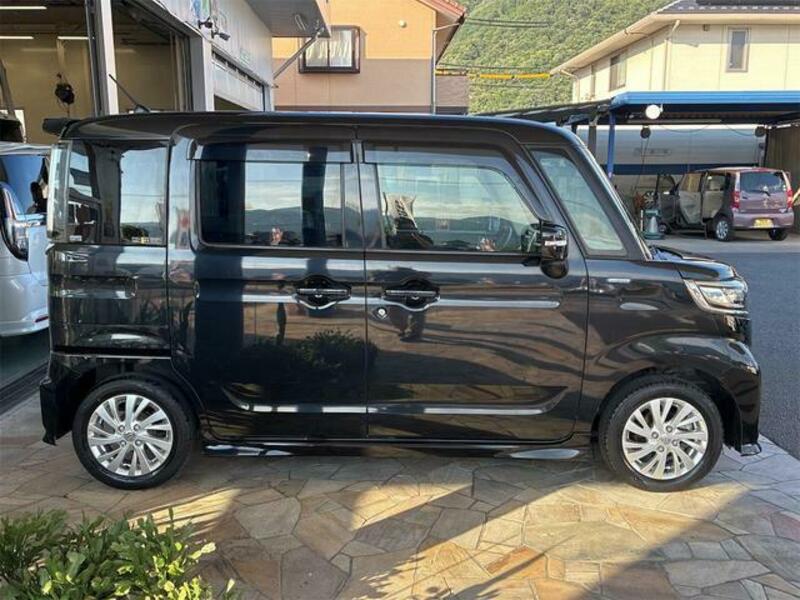 SPACIA CUSTOM