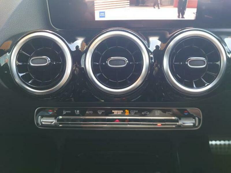 B-CLASS