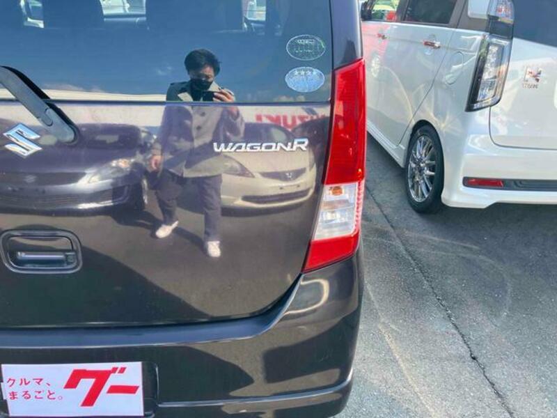 WAGON R