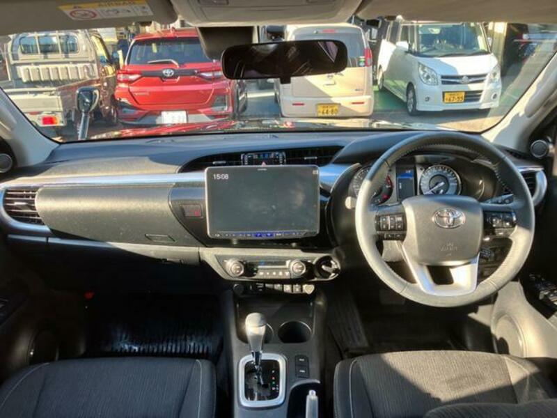 HILUX