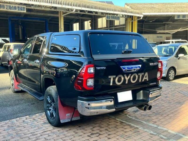 HILUX