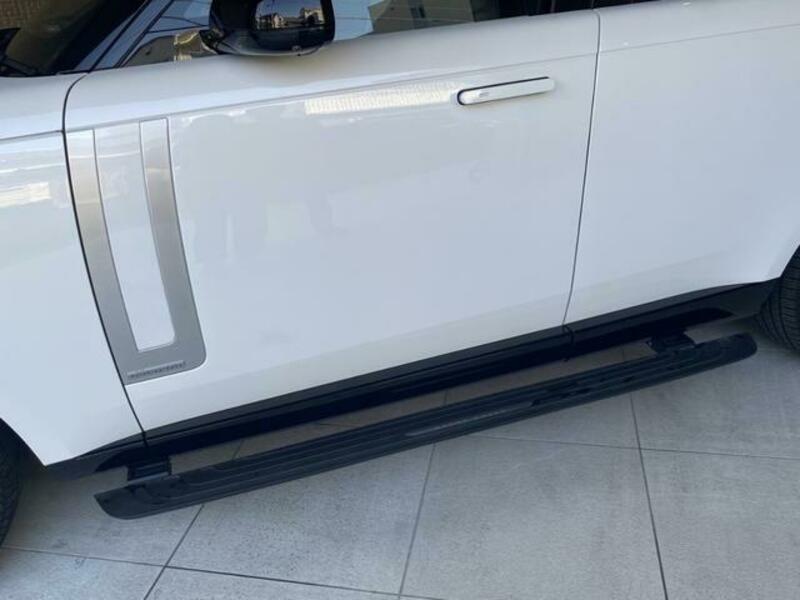 RANGE ROVER
