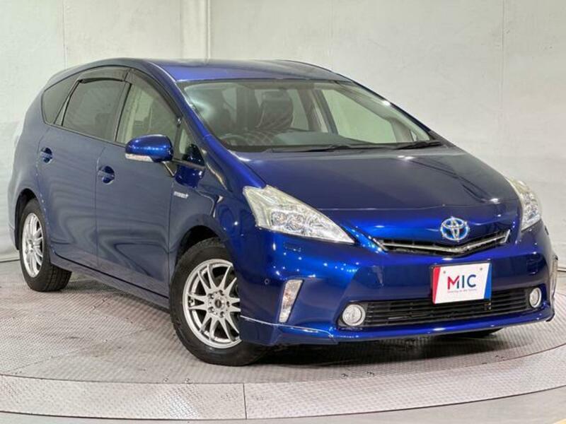 PRIUS ALPHA