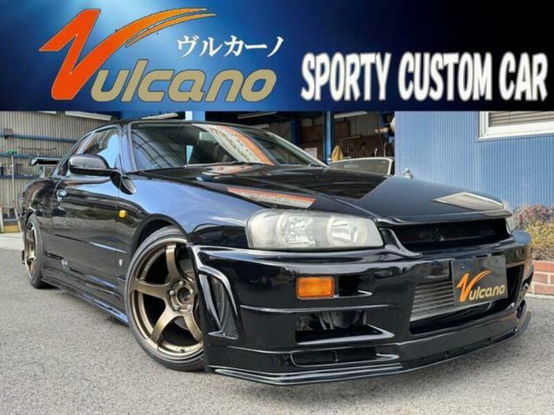 NISSAN SKYLINE