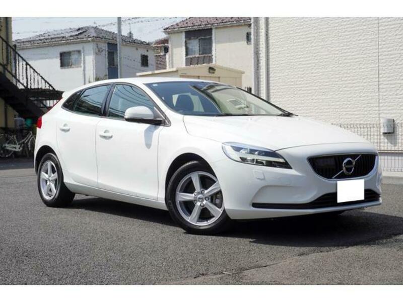 V40