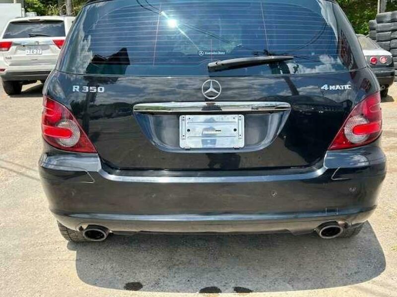 R CLASS