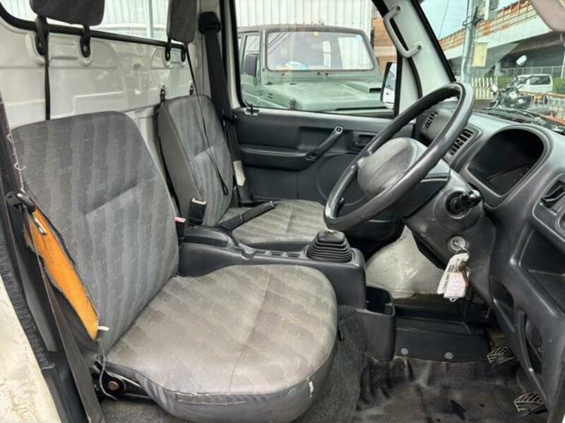 CARRY TRUCK