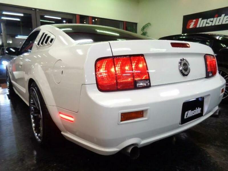 MUSTANG