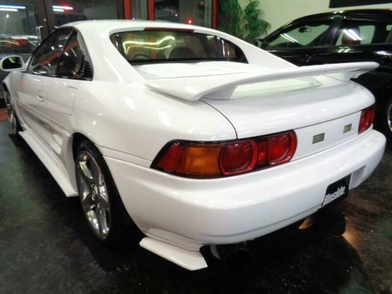 MR2
