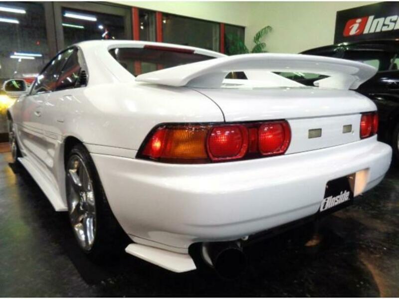 MR2