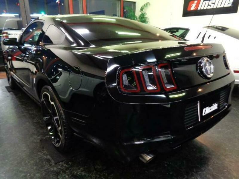 MUSTANG