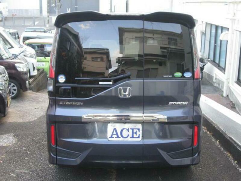 STEPWAGON SPADA