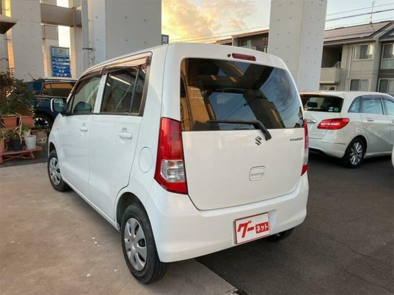 WAGON R