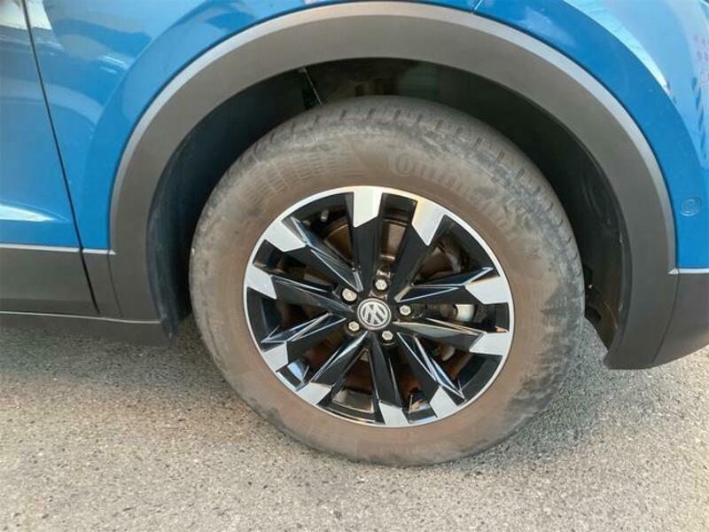 T CROSS
