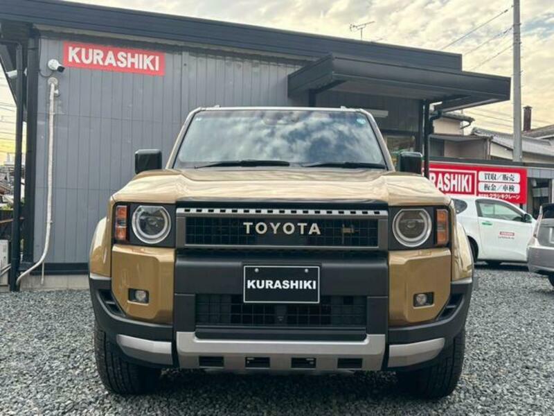 LAND CRUISER 250