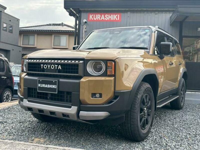 TOYOTA LAND CRUISER 250