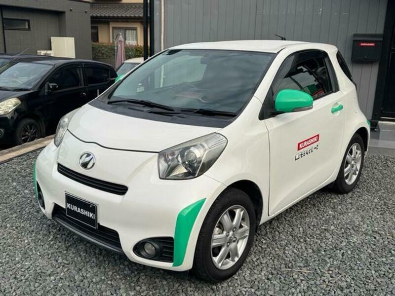 TOYOTA IQ