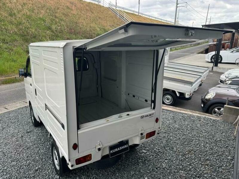 HIJET TRUCK