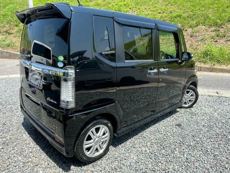 N BOX CUSTOM