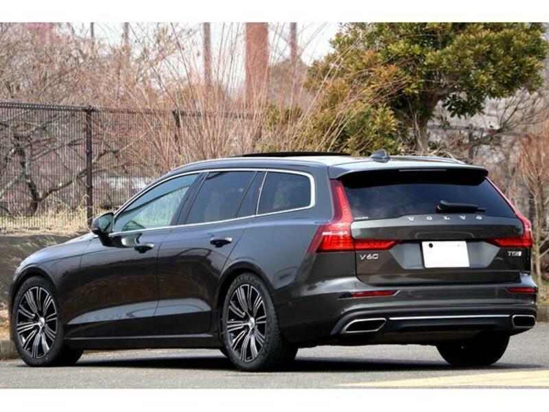 V60