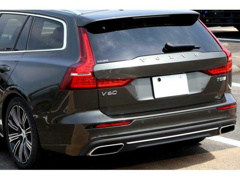 V60