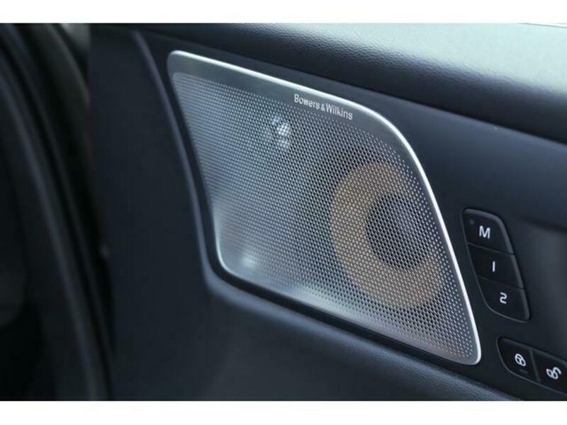 V60