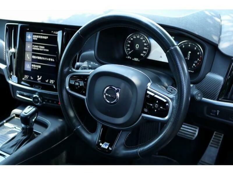 V90
