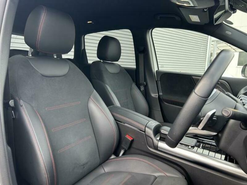 B-CLASS
