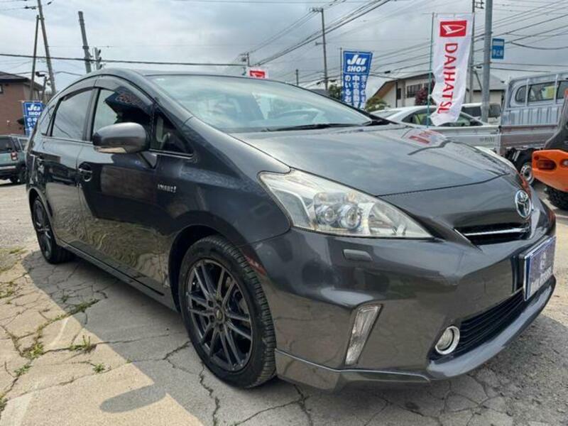 PRIUS ALPHA