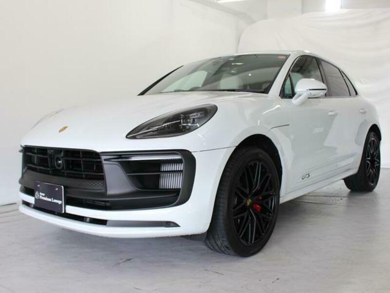 MACAN