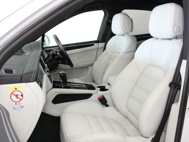 MACAN