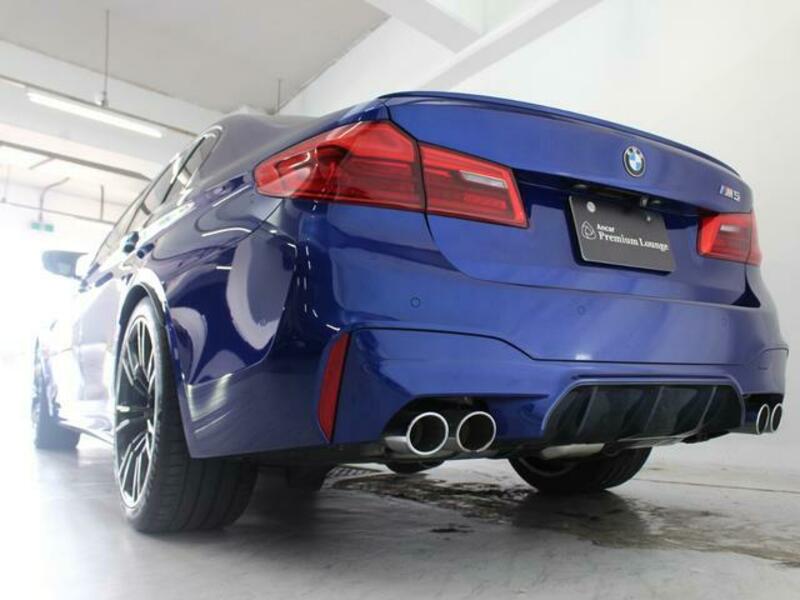 M5