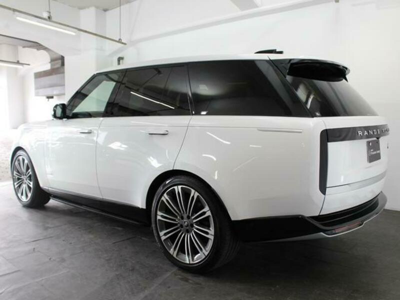 RANGE ROVER