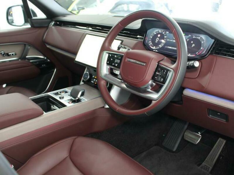 RANGE ROVER
