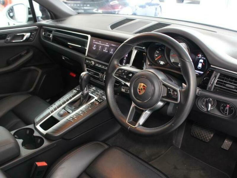 MACAN