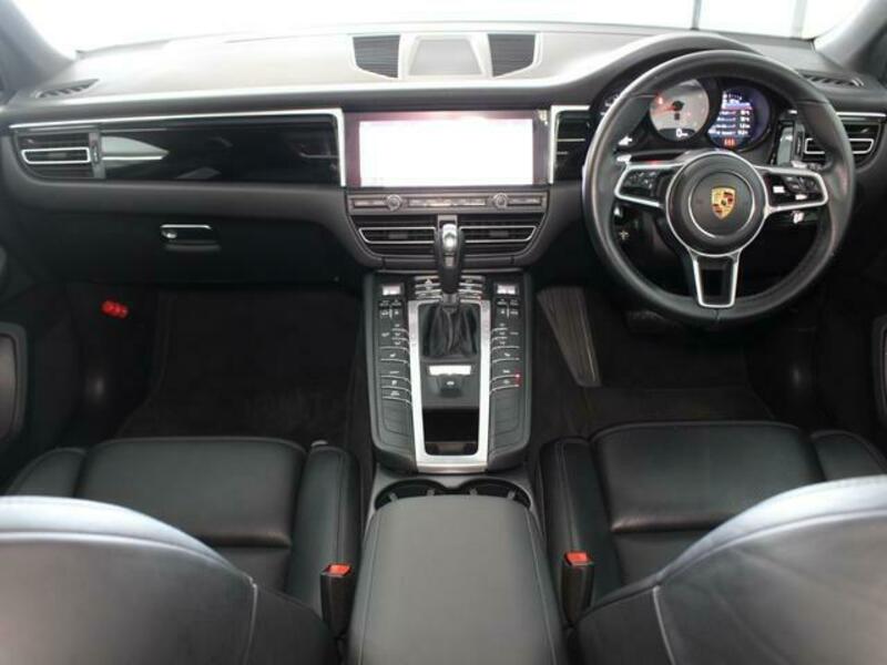 MACAN
