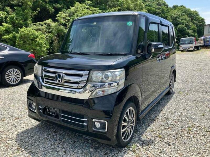 HONDA N BOX CUSTOM