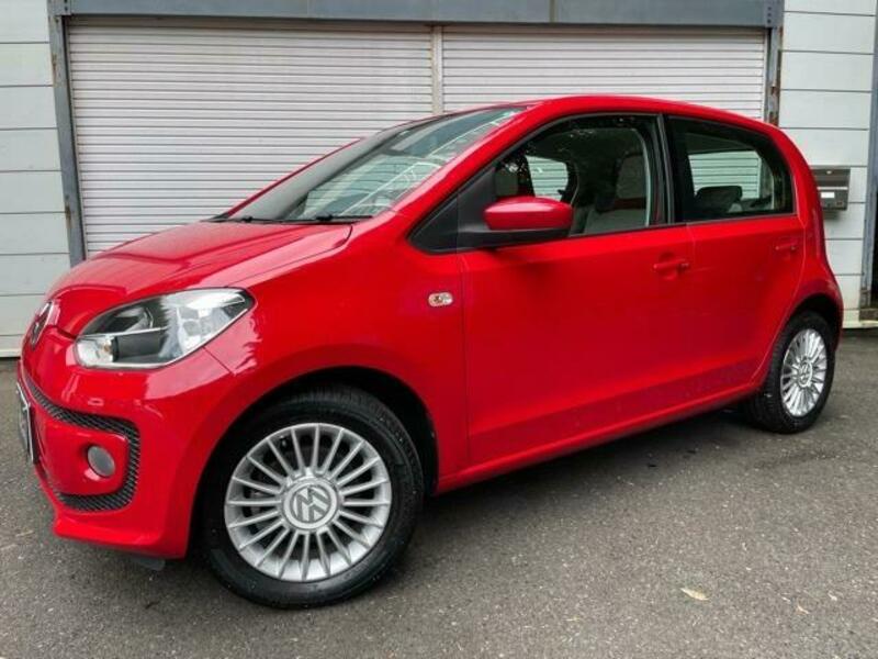 VOLKSWAGEN UP!