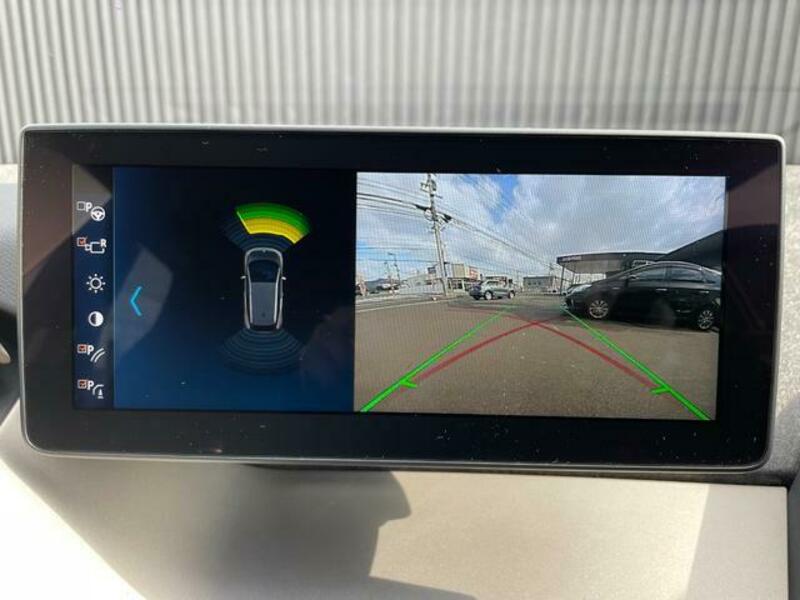 i3