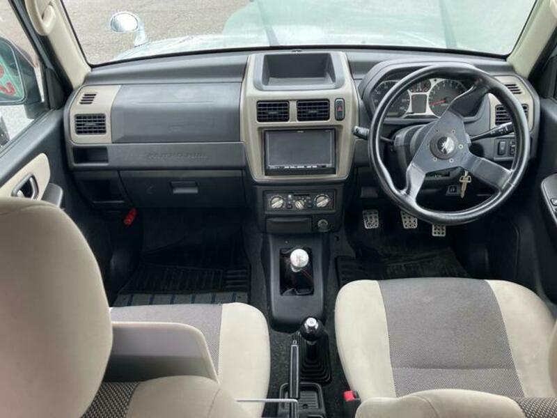 PAJERO MINI