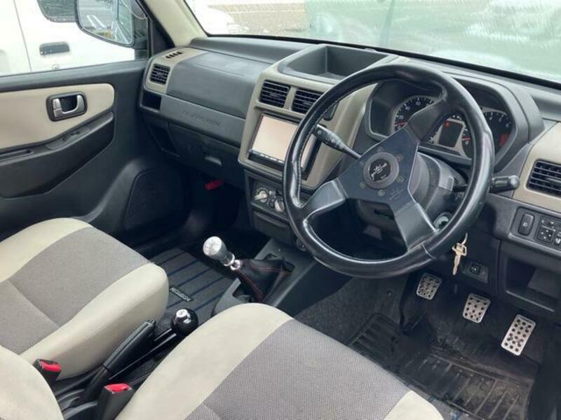 PAJERO MINI