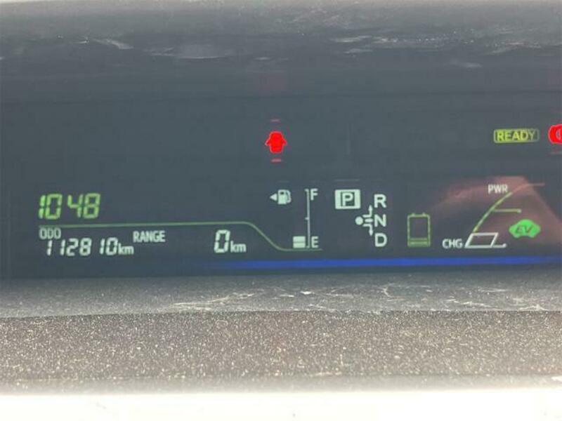 PRIUS ALPHA