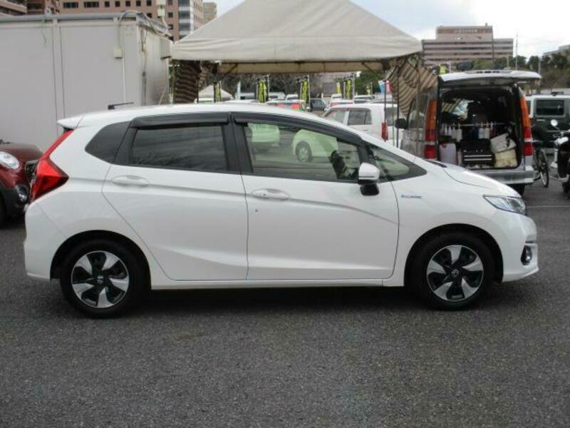 FIT HYBRID