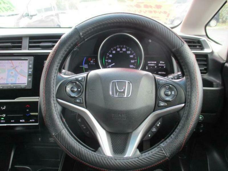 FIT HYBRID