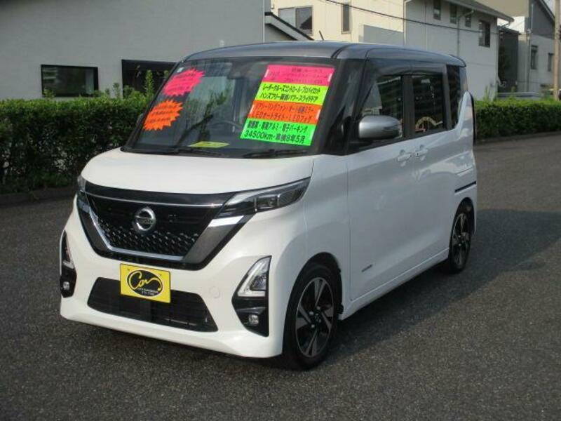 NISSAN ROOX