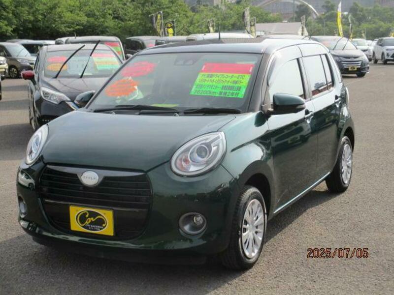 DAIHATSU BOON