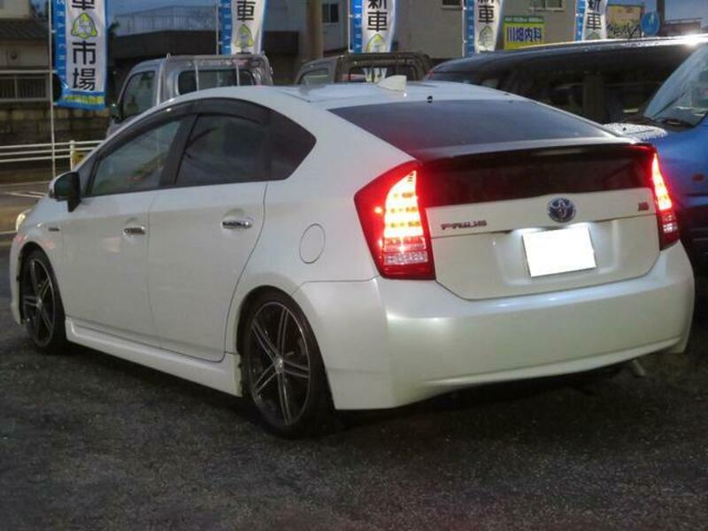 PRIUS