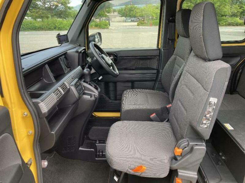 N-VAN